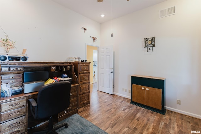 11823 Taylor Dr, Marion, IL 62959 - home office featuring wood finished floors, a ceiling fan, and recessed lighting