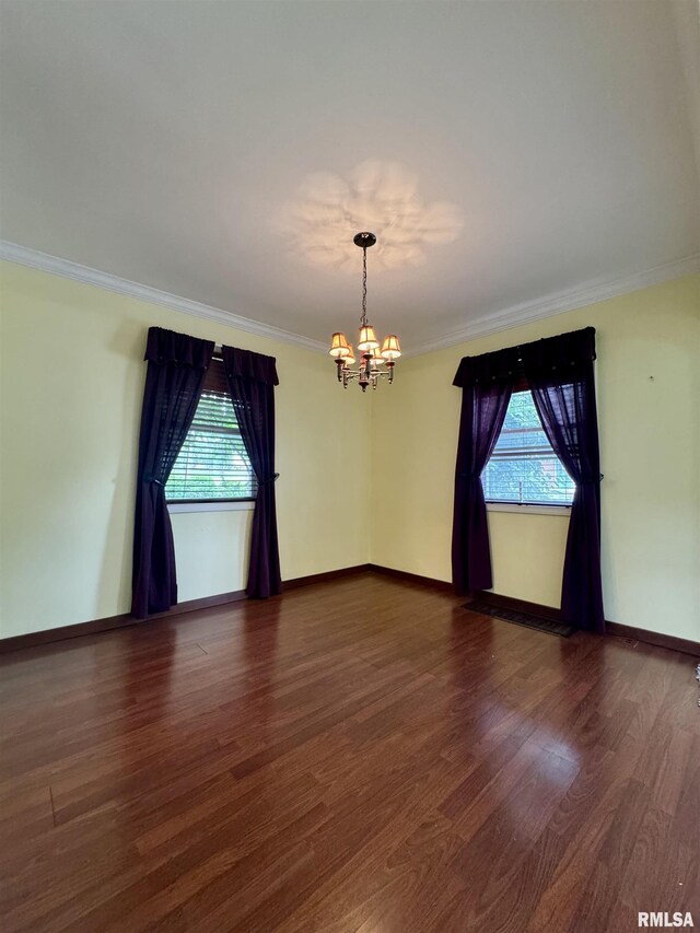 215 S Jackson St, Harrisburg, IL 62946 - photo 7