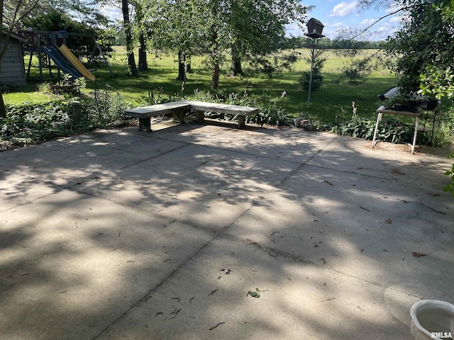 1065 Cemetery Rd, Sandoval, IL 62882 - photo 6