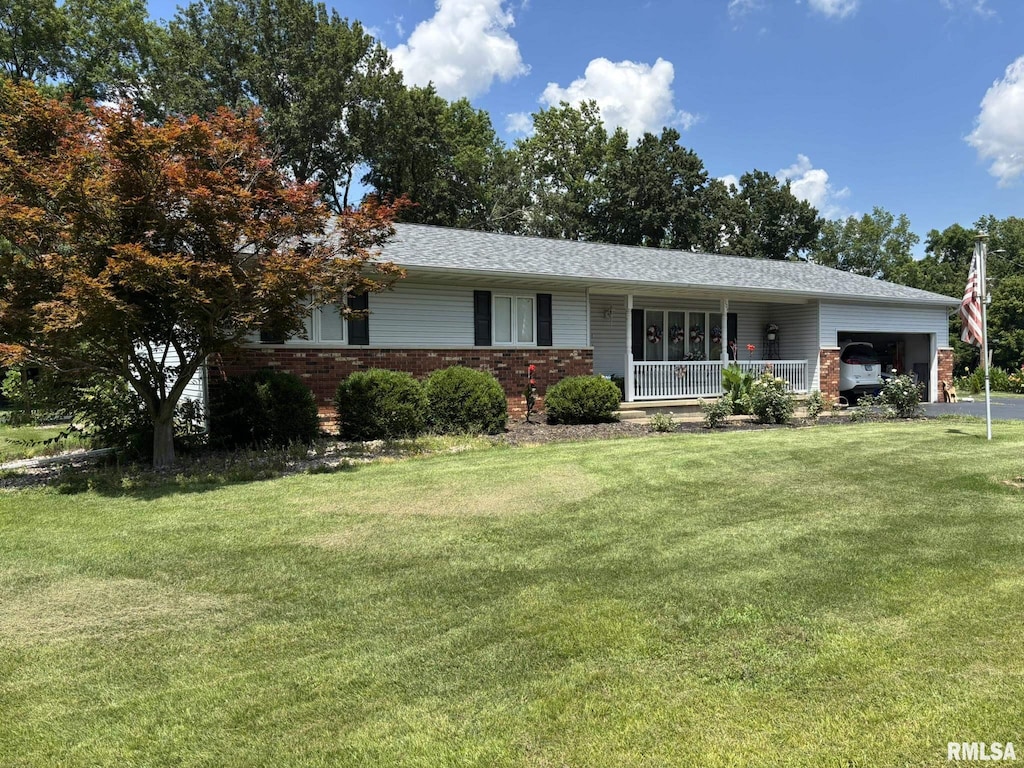 304 Lingale Ave, Marion, IL 62959 - photo 1