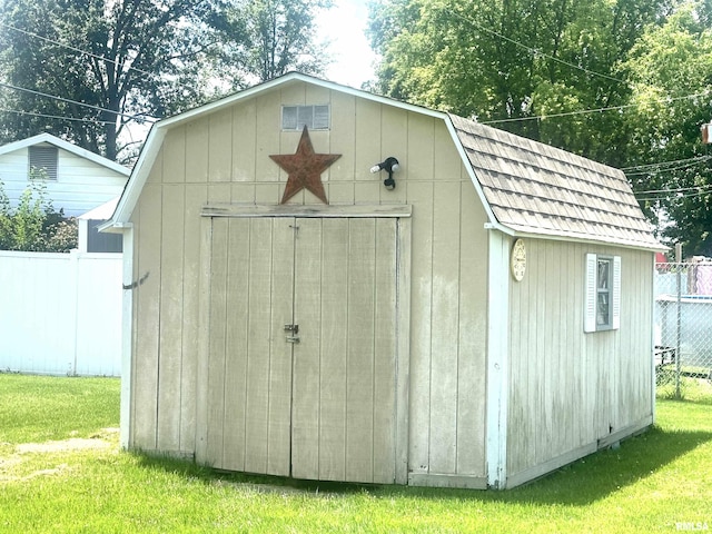1915 W 4th St, Centralia, IL 62801 - view of shed