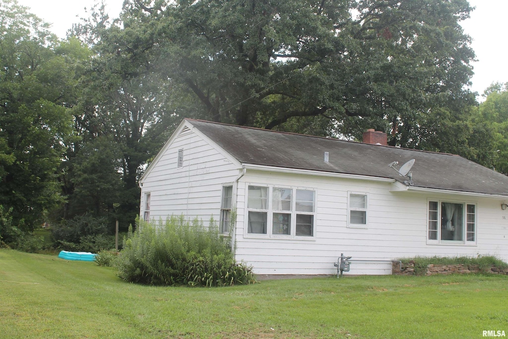 813 N James St, Carbondale, IL 62901 - photo 2