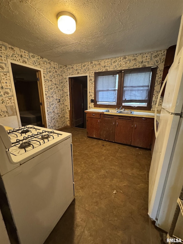 605 Gragg St, Centralia, IL 62801 - photo 4