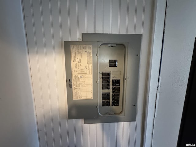 1307 S Maple St, Centralia, IL 62801 - utilities with electric panel