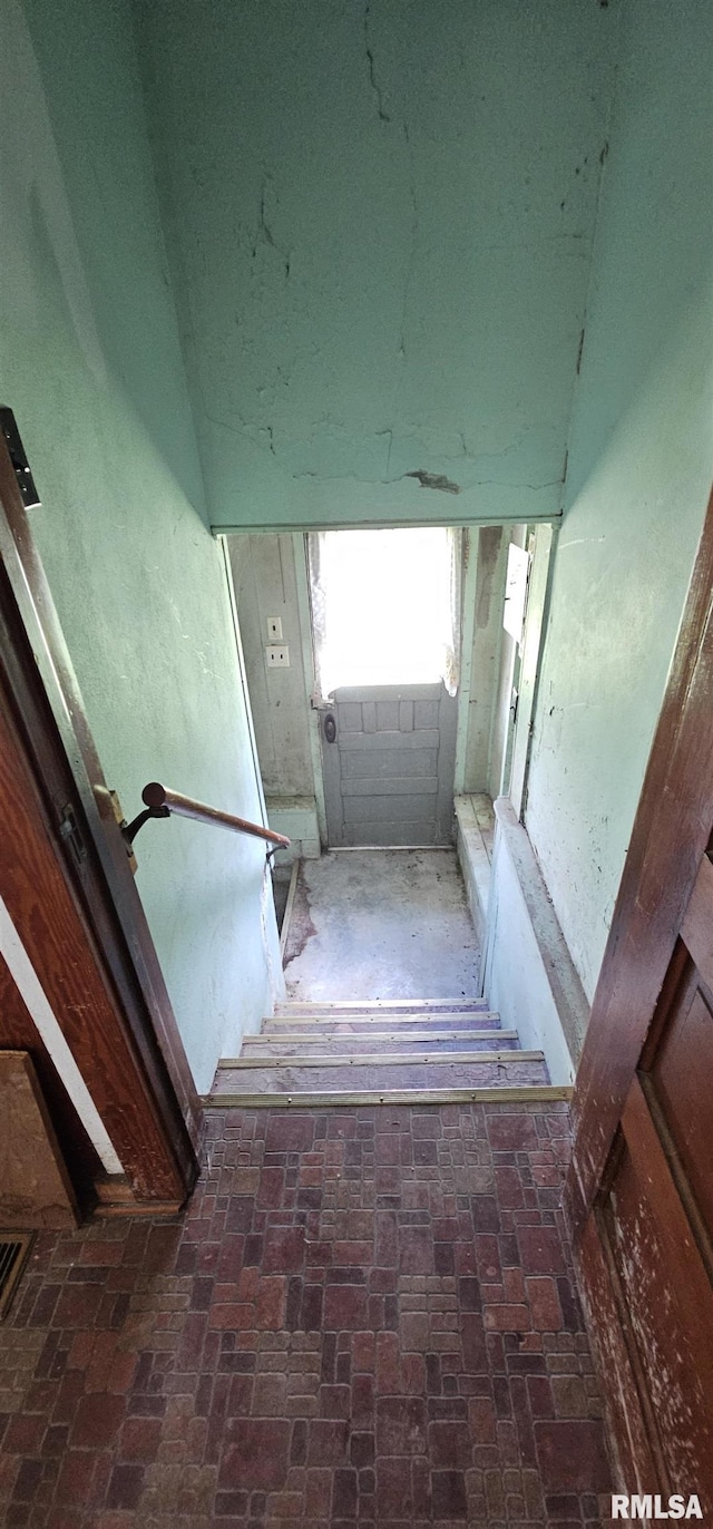 232 N James Ave, Centralia, IL 62801 - view of stairway