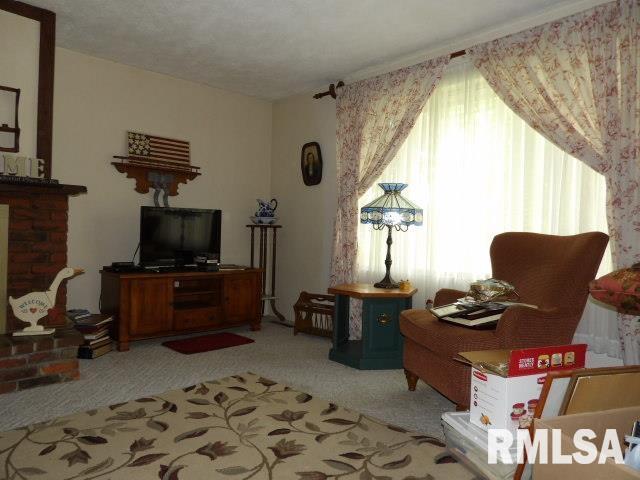 600 Panama St, Eldorado, IL 62930 - photo 6