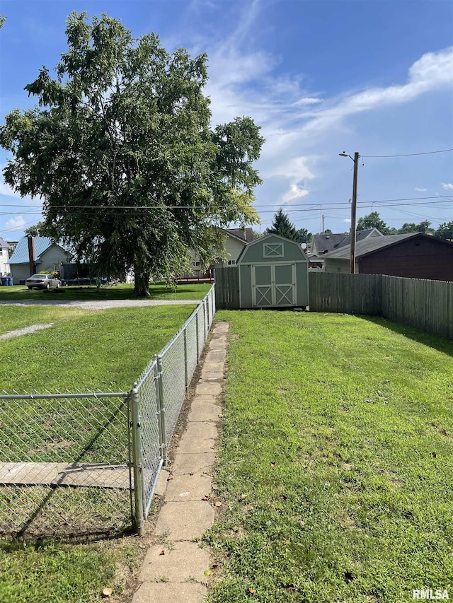 216 W Lindell St, West Frankfort, IL 62884 - photo 7