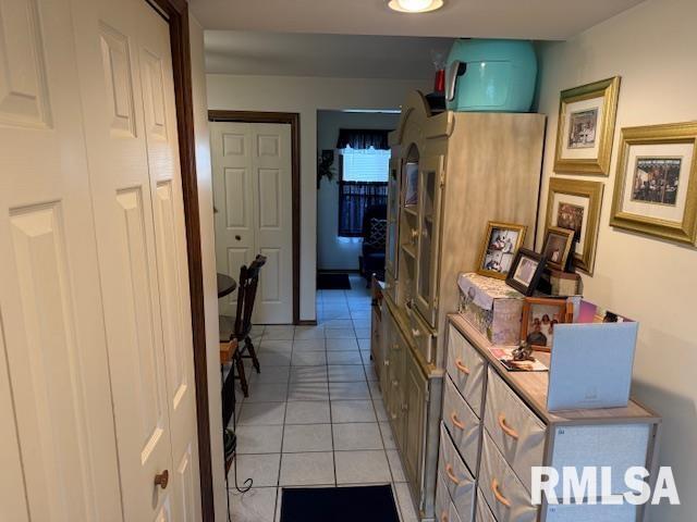3105 W Sunset Dr, Carbondale, IL 62901 - photo 6