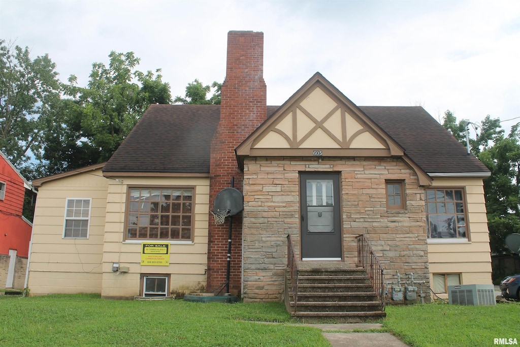 605 W Freeman St, Carbondale, IL 62901 - photo 2