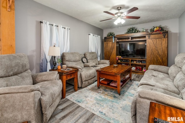 13585 Lawrence Rd, West Frankfort, IL 62896 - photo 8