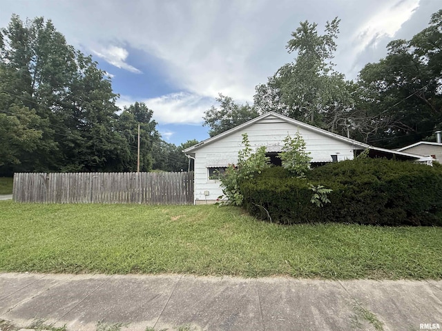 724 Maple St, Murphysboro, IL 62966 - photo 25