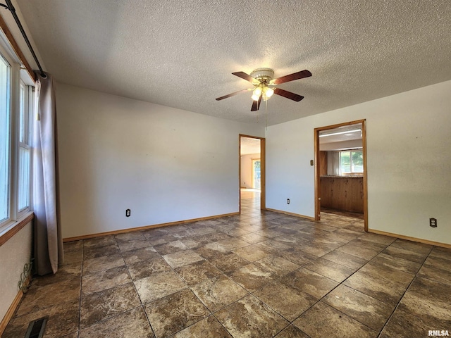 10107 Sugar Creek Rd, Benton, IL 62812 - photo 9