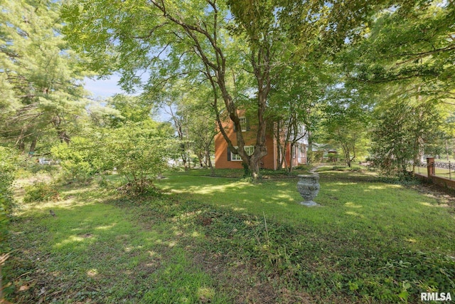 636 S Lincoln Blvd, Centralia, IL 62801 - photo 2