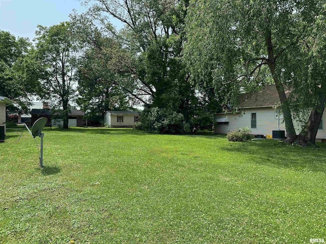 603 S Jesse St, Christopher, IL 62822 - photo 2