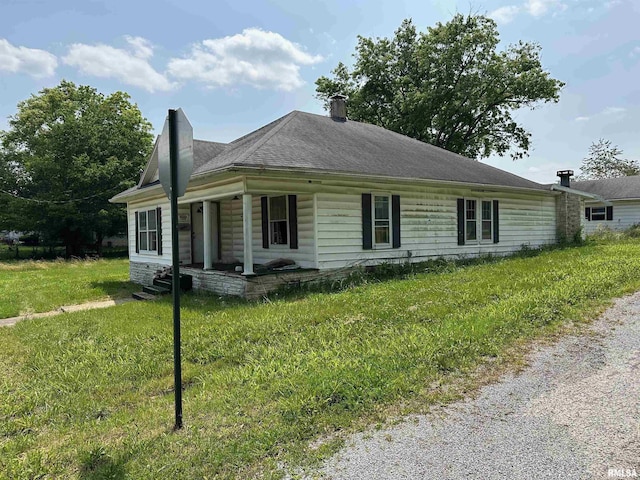 301 N Chestnut St, Christopher, IL 62822 - photo 13