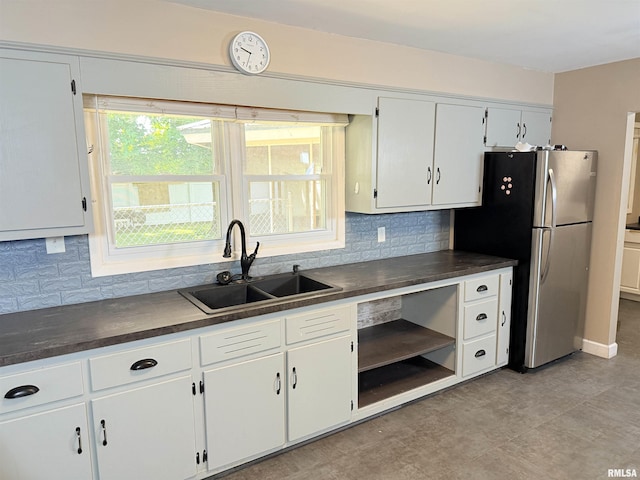 833 W 4th St, Flora, IL 62839 - photo 4