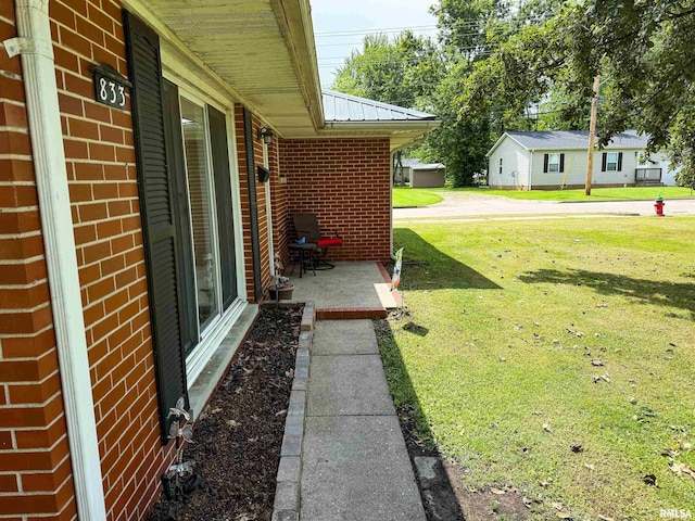 833 W 4th St, Flora, IL 62839 - photo 35