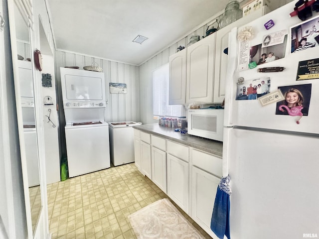 208 Charles St, Benton, IL 62812 - photo 14