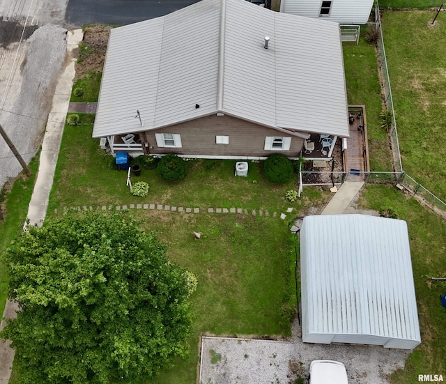 208 Charles St, Benton, IL 62812 - photo 4