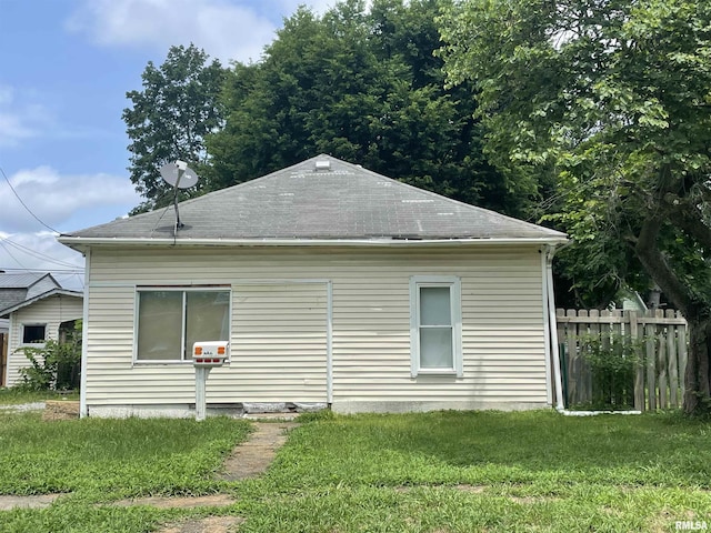 1005 E Elm St, West Frankfort, IL 62896 - photo 1