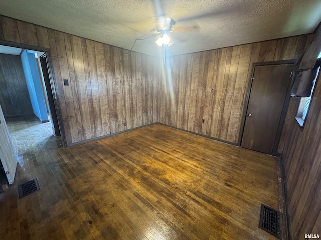 146 Clinmar Pl, Centralia, IL 62801 - photo 10