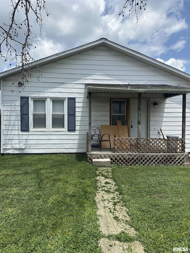 8 E Hawkins St, Pinckneyville, IL 62274 - photo 2