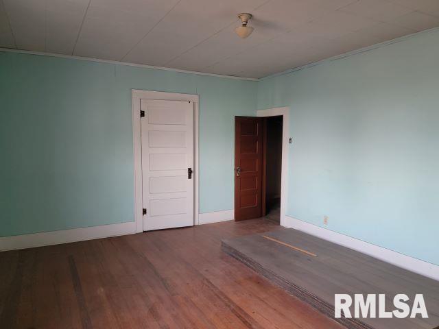 101 S 6th St, Murphysboro, IL 62966 - photo 27