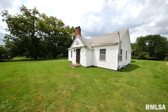 909 Fairfield Rd, Mount Vernon, IL 62864 - photo 2