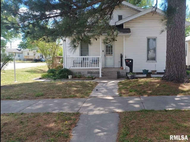 1935 Elm St, Murphysboro, IL 62966 - photo 1