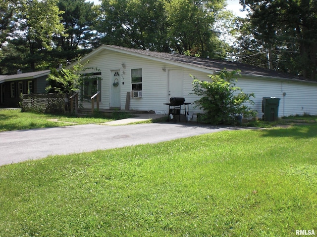 216 S Pecan St, Desoto, IL 62924 - photo 10