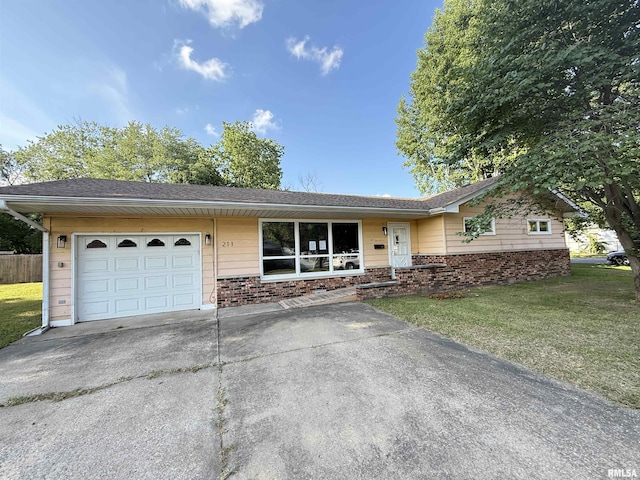 211 E Cleveland St, West Frankfort, IL 62896 - photo 1