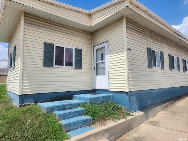 209 S Main St, Pinckneyville, IL 62274 - photo 1