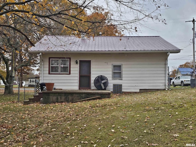 313 E 9th St, Brookport, IL 62910 - photo 2
