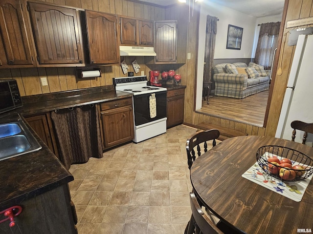 313 E 9th St, Brookport, IL 62910 - photo 9