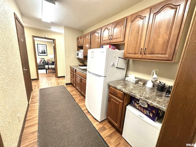 319 E 7th St, Centralia, IL 62801 - photo 7