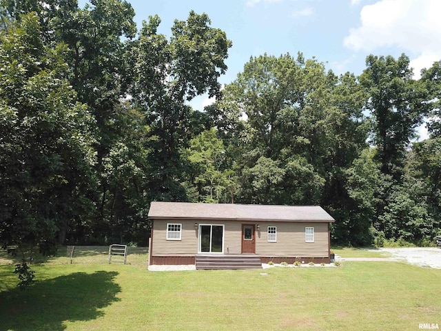 2799 Cypress Dr, Flora, IL 62839 - photo 1