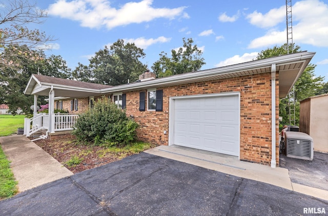 22677 Post Oak Rd, Walnut Hill, IL 62893 - photo 4
