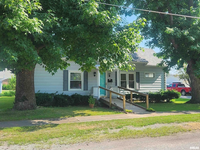 701 Taffee St, Pinckneyville, IL 62274 - photo 1