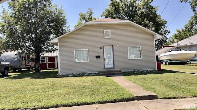 207 N 7th St, Benton, IL 62812 - photo 2