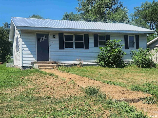 904 E Poplar St, Duquoin, IL 62832 - photo 1