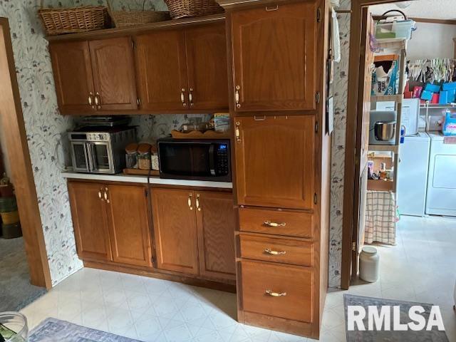 15170 E Gibson Rd, Mount Vernon, IL 62864 - photo 9