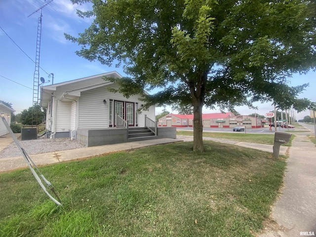 508 S Park St, Sesser, IL 62884 - photo 1