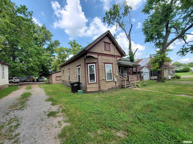 302 W Pecan St, Carbondale, IL 62901 - photo 3