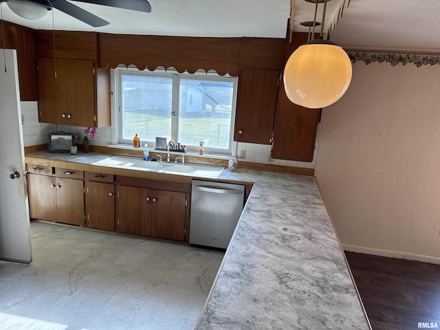 915 S Broadway St, Sesser, IL 60804 - photo 12