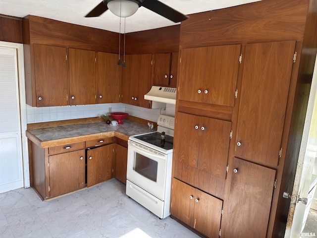915 S Broadway St, Sesser, IL 60804 - photo 13