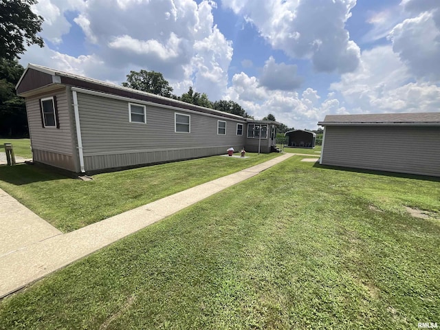 402 Jefferson St, Kell, IL 62853 - photo 18