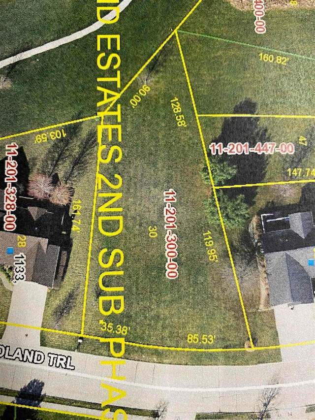 000 Woodland Trl, Macomb, IL 61455