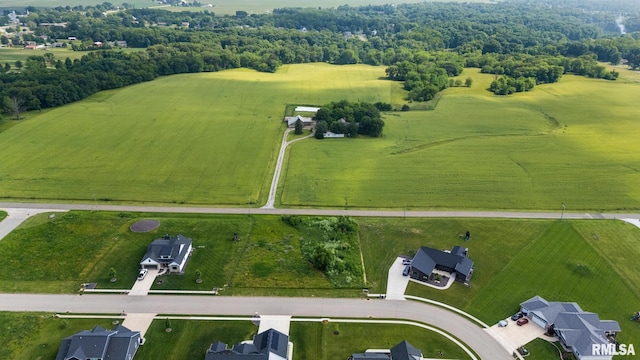 101 Apache Way, Groveland, IL 61535