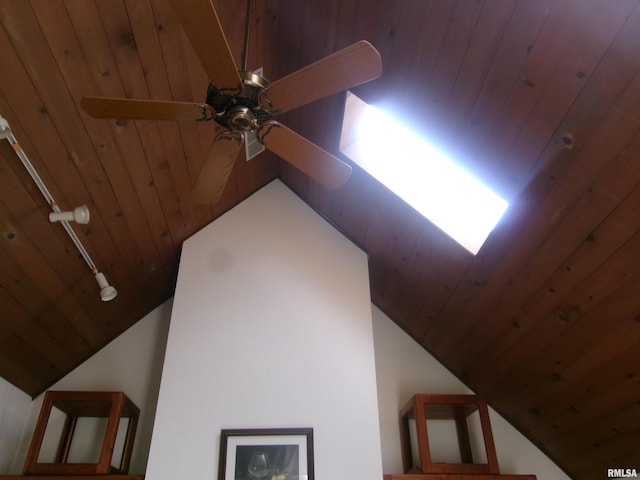 details featuring wooden ceiling