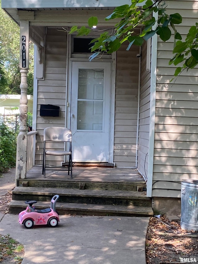 view of entrance to property